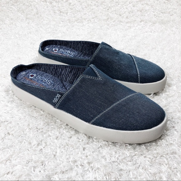 skechers blue slip on